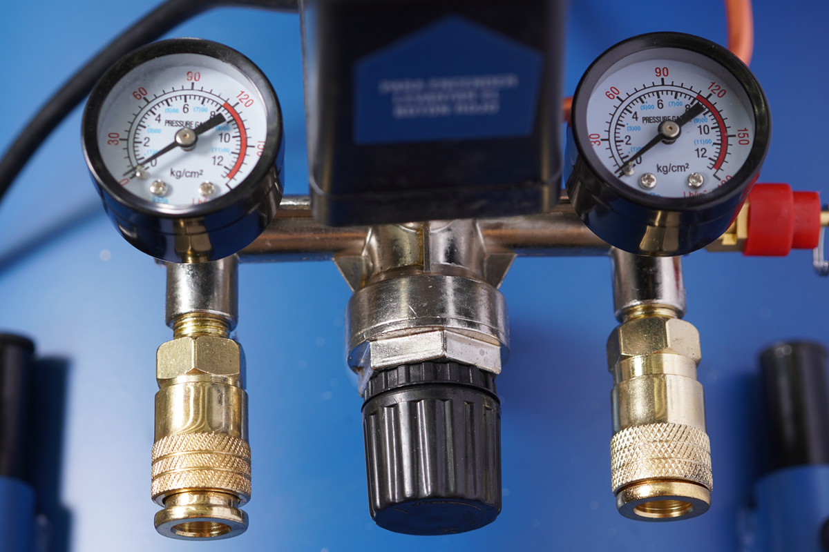 Compresor Pistón 82HYXY300C